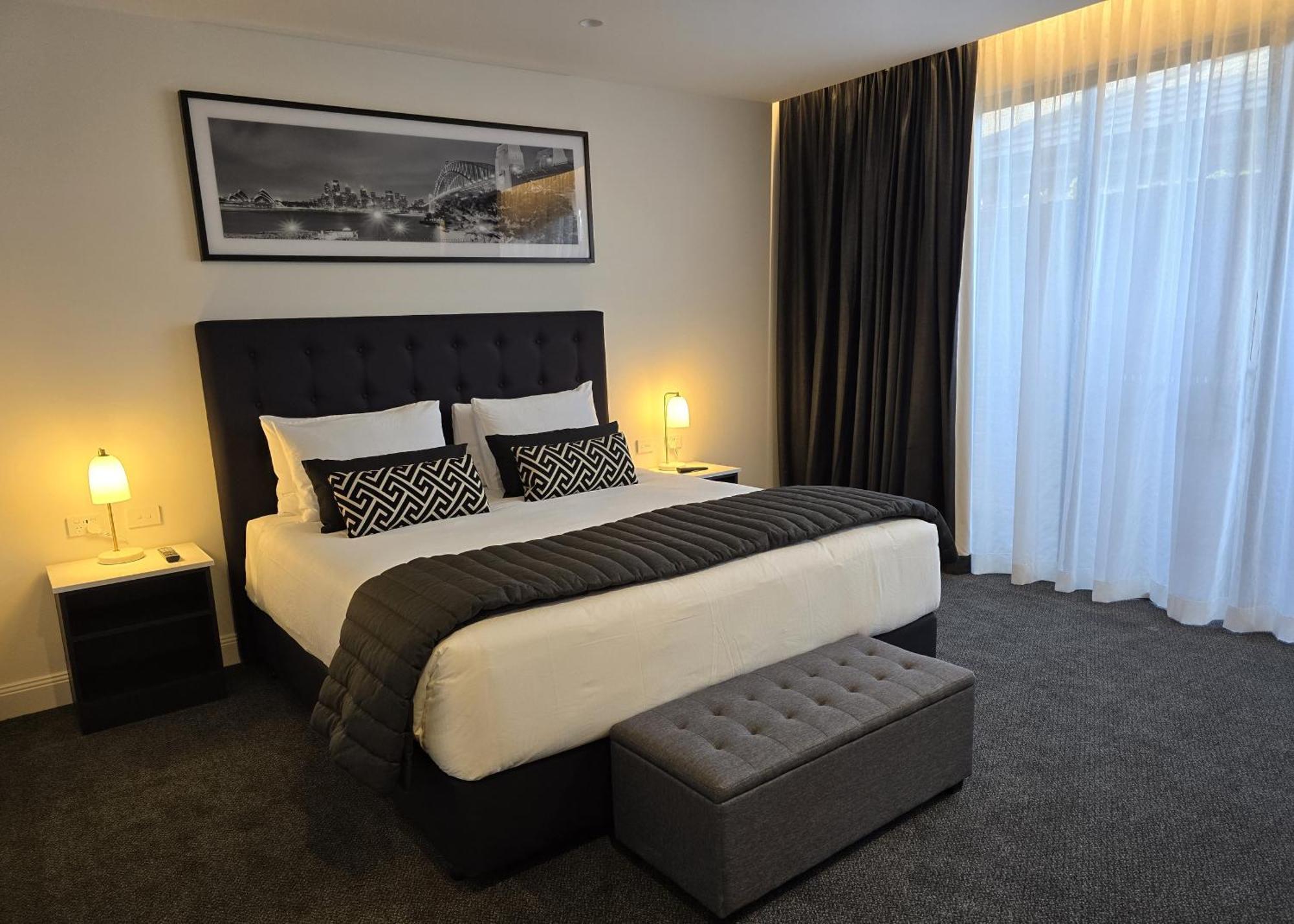 The Abbey Motel Goulburn Extérieur photo